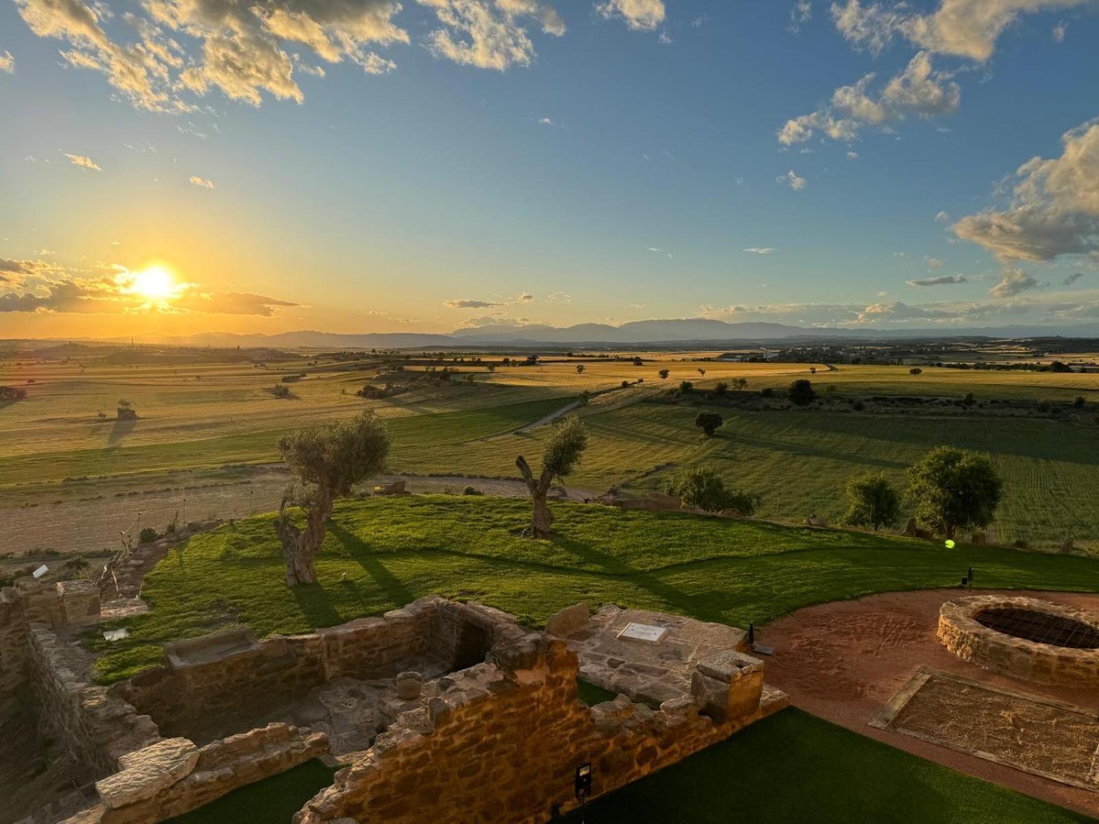 Masia De Queralt Luxury Con Y Vistas